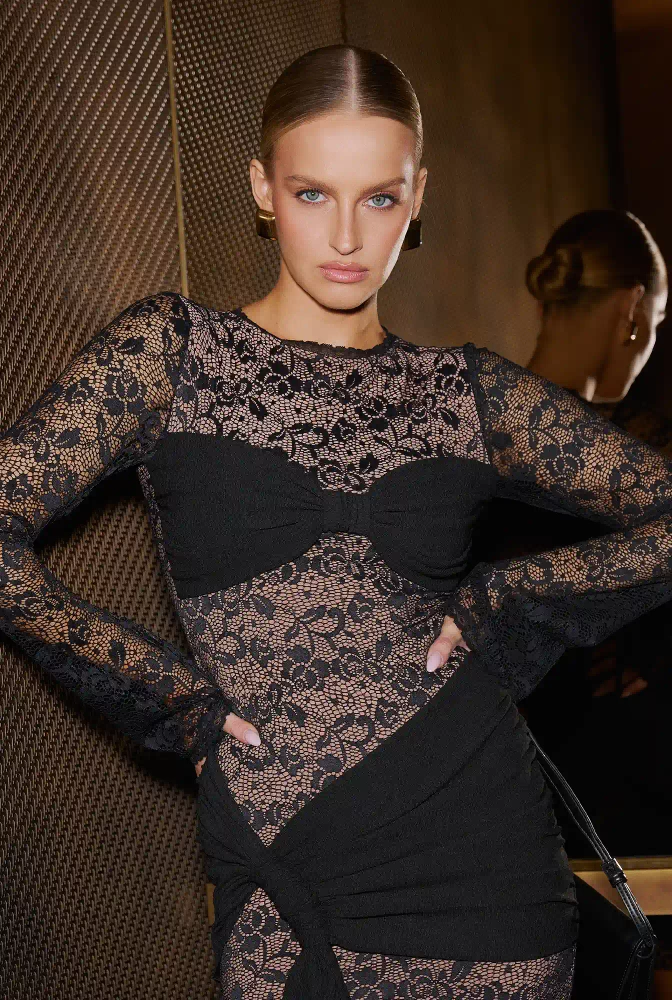 Ignis – black lace mini dress with a sash at the hips