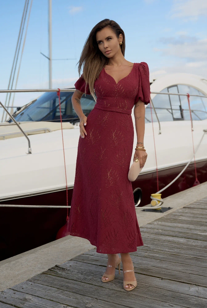 Hover – burgundy midi dress with belt