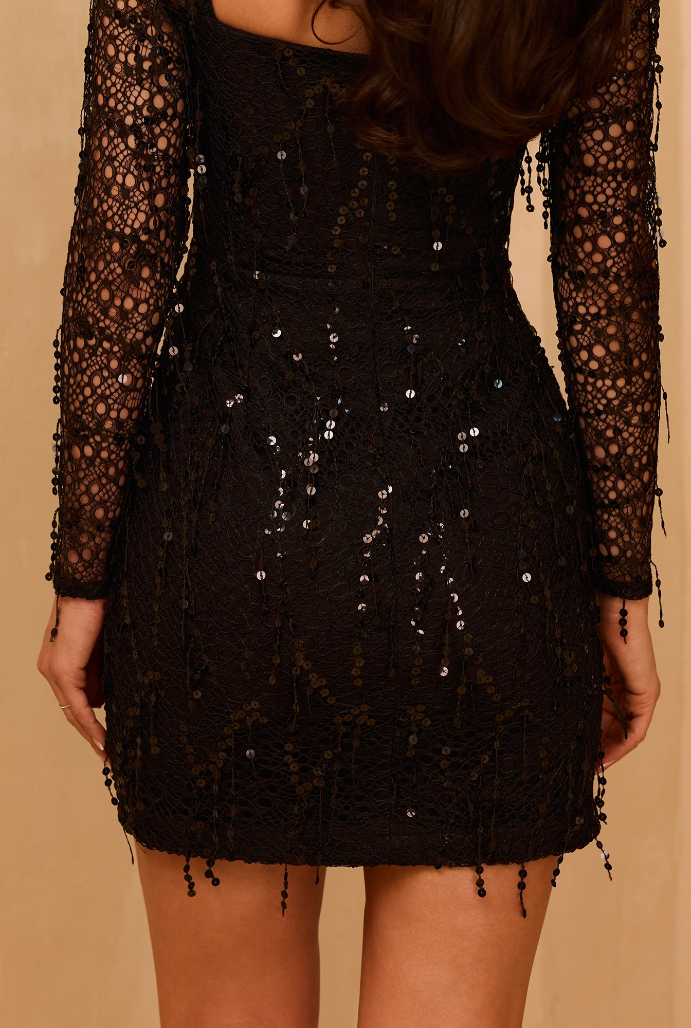 Ketnis - black mini with fringes on lace