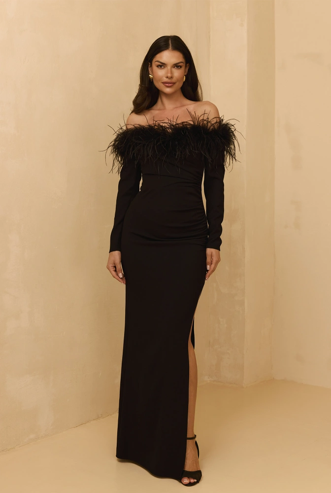 Meryl - Elegance with feather