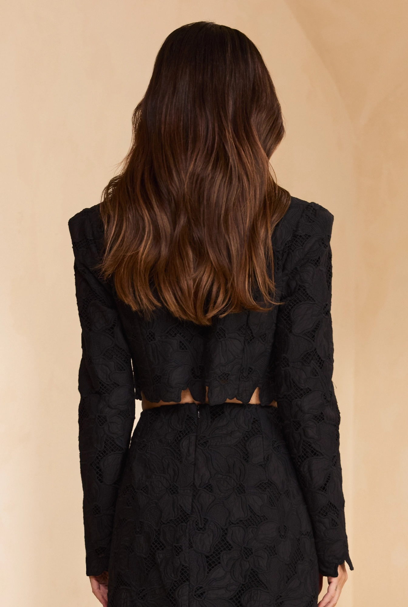 Jodie – black blouse with an openwork embroidered pattern