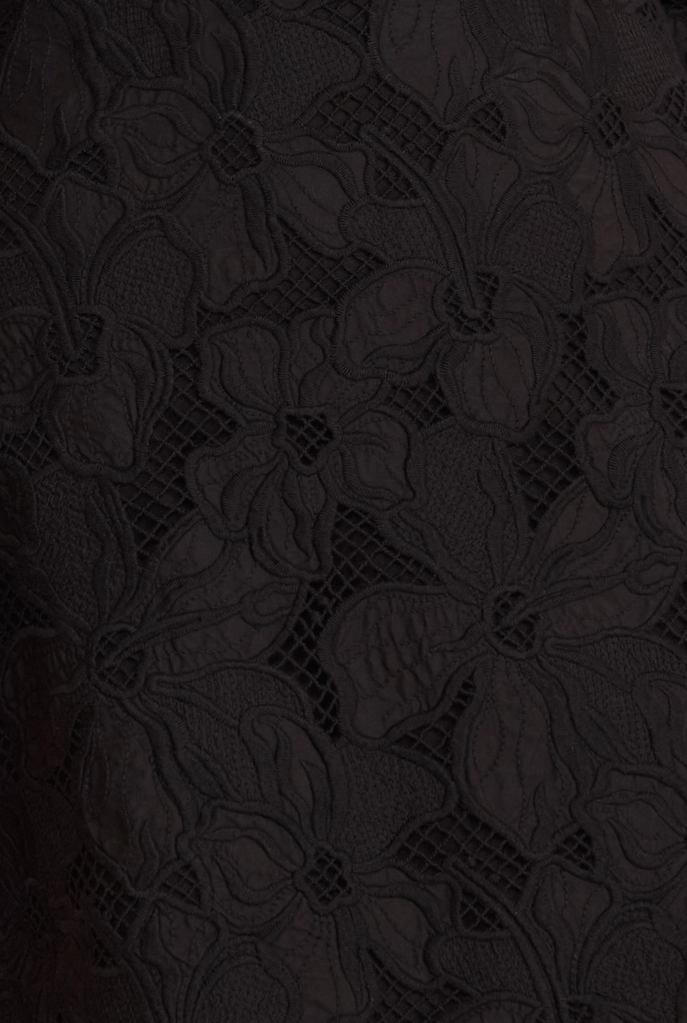 Jodie – black openwork skirt with built-in shorts