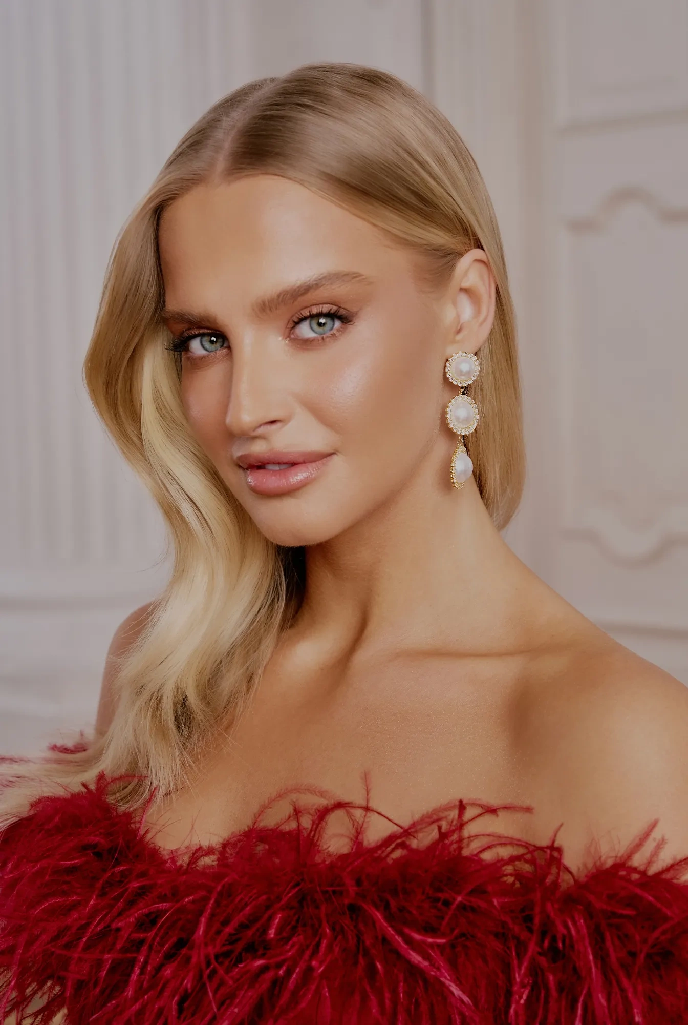 Zane - pendant earrings with pearls