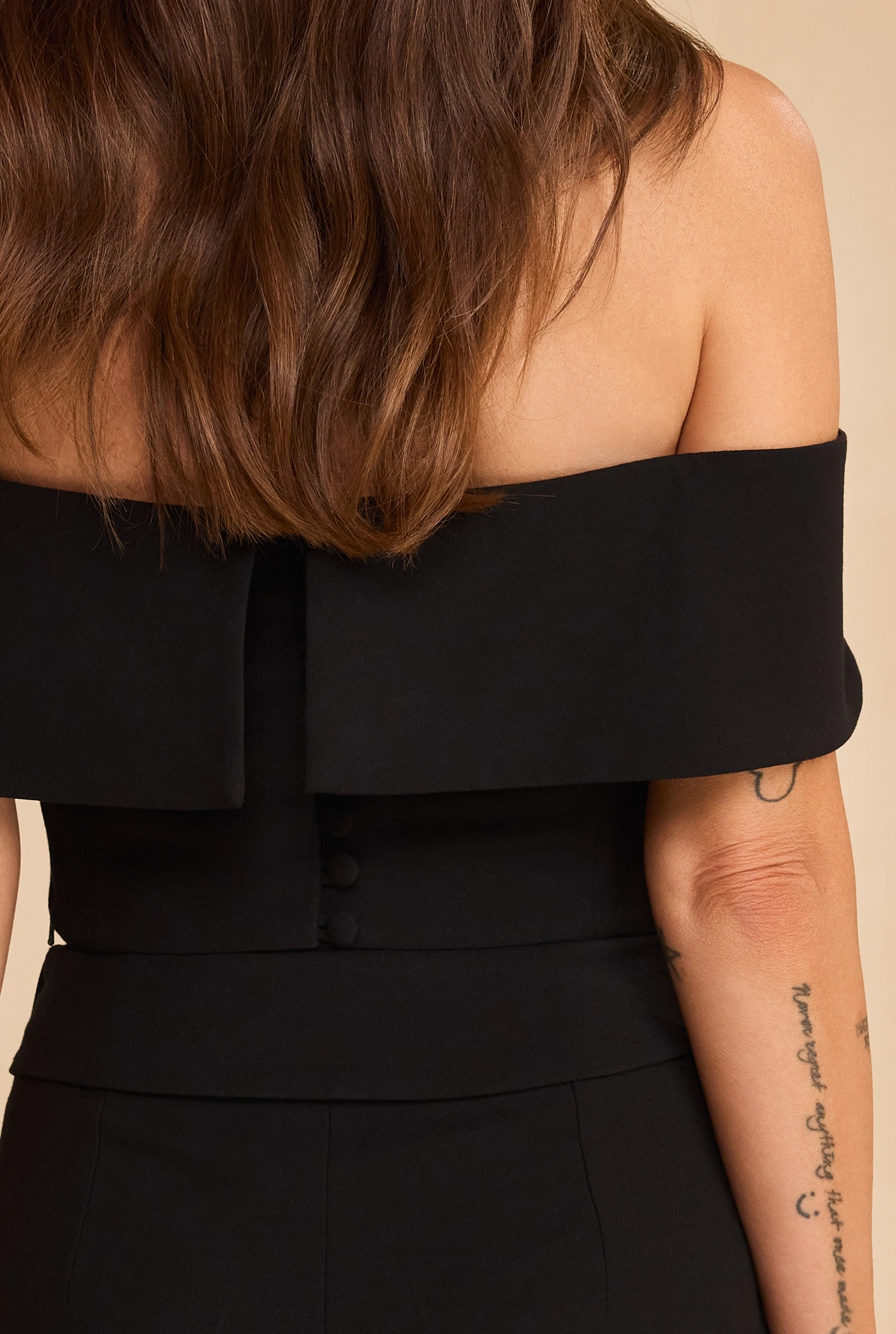 Zafarro – black top with a Bardot neckline