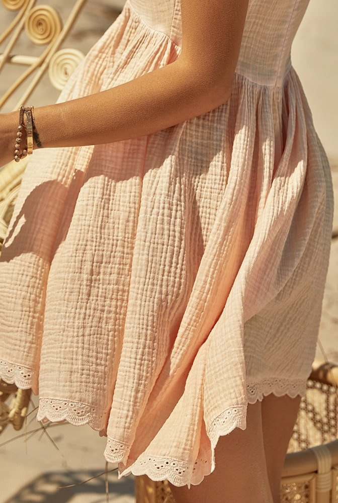 Pia - a dress in peach shade, made of natural fabric