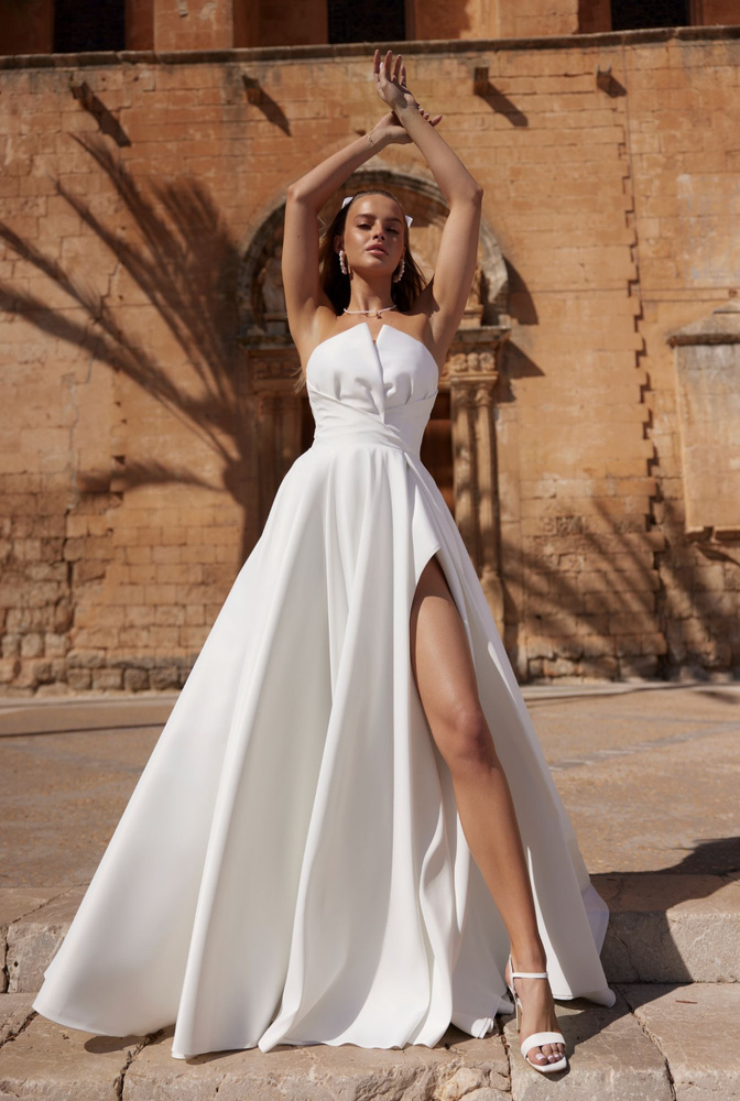 Haydee - Ivory Wedding Dress