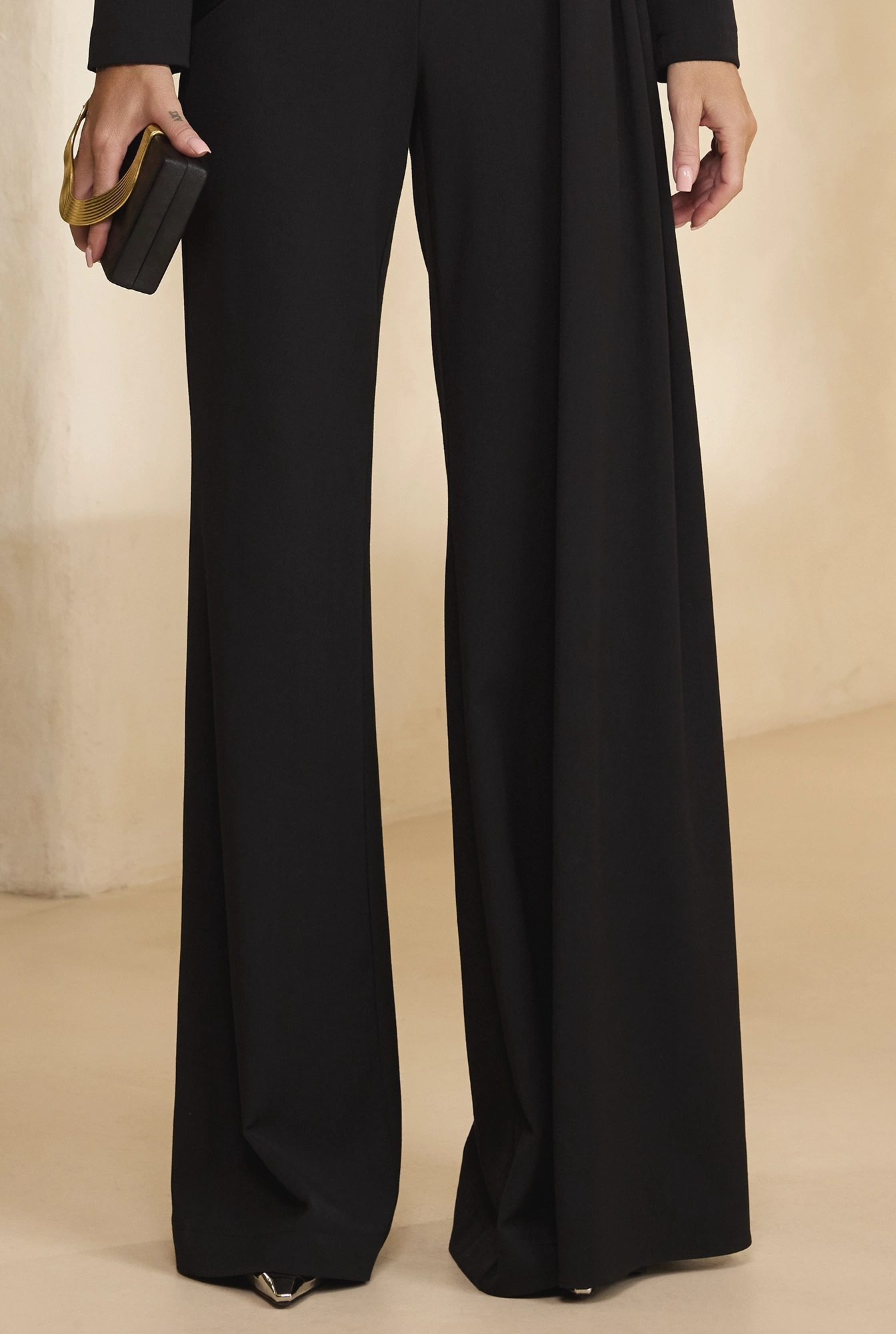 Castillo – black jumpsuit in two length options depending on height